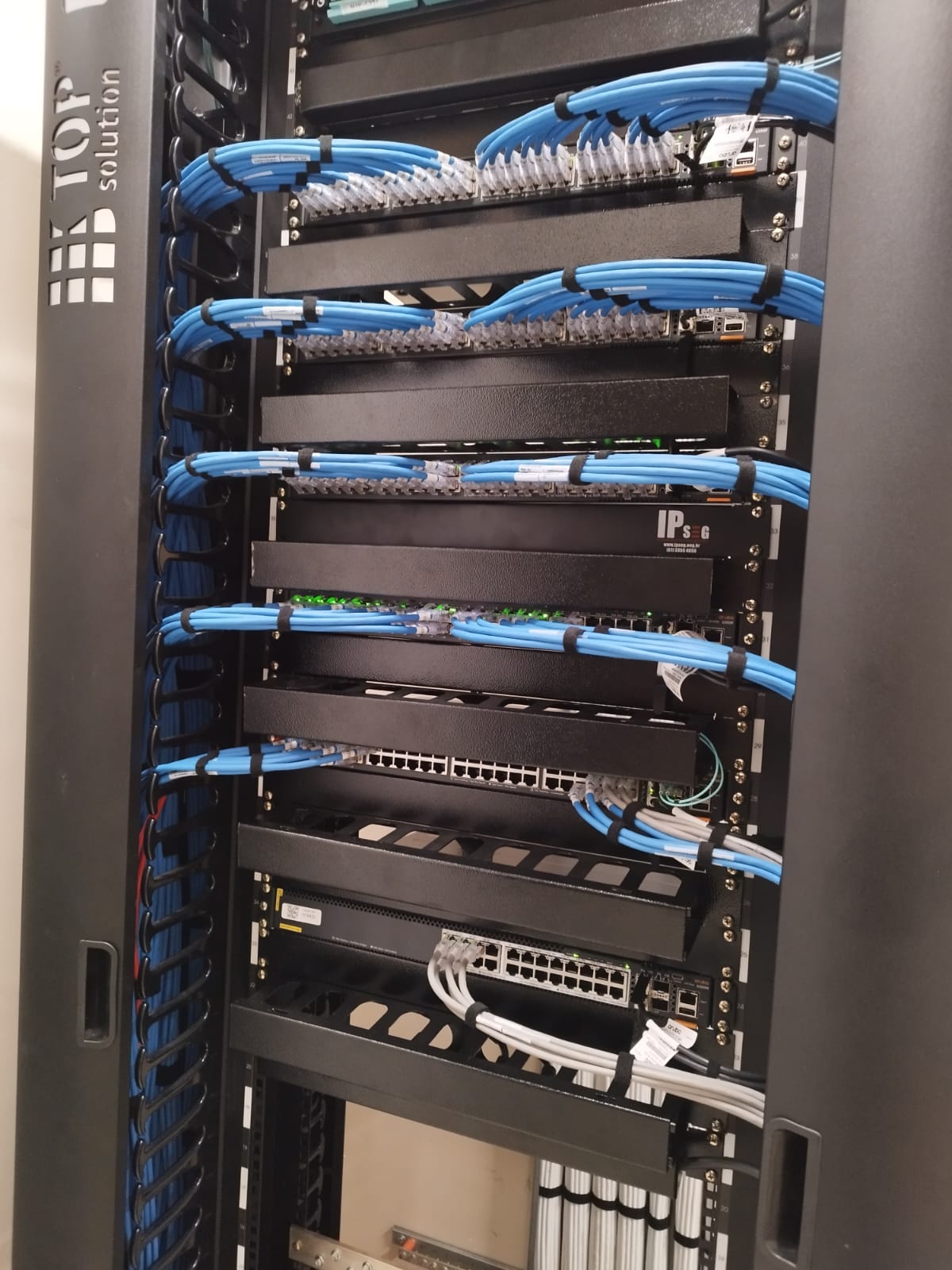 WhatsApp Image 2024-02-07 at 16.42.37.jpeg